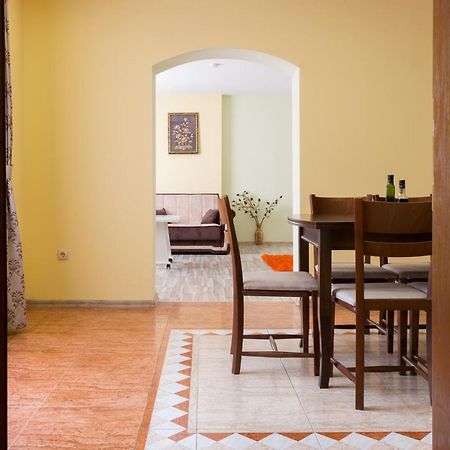 Apartments Nasini By Flat Mаnager Plovdiv Eksteriør billede