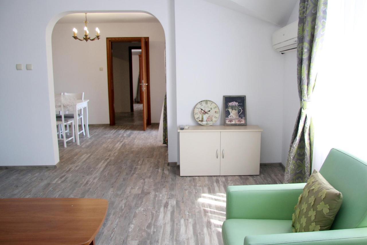 Apartments Nasini By Flat Mаnager Plovdiv Eksteriør billede