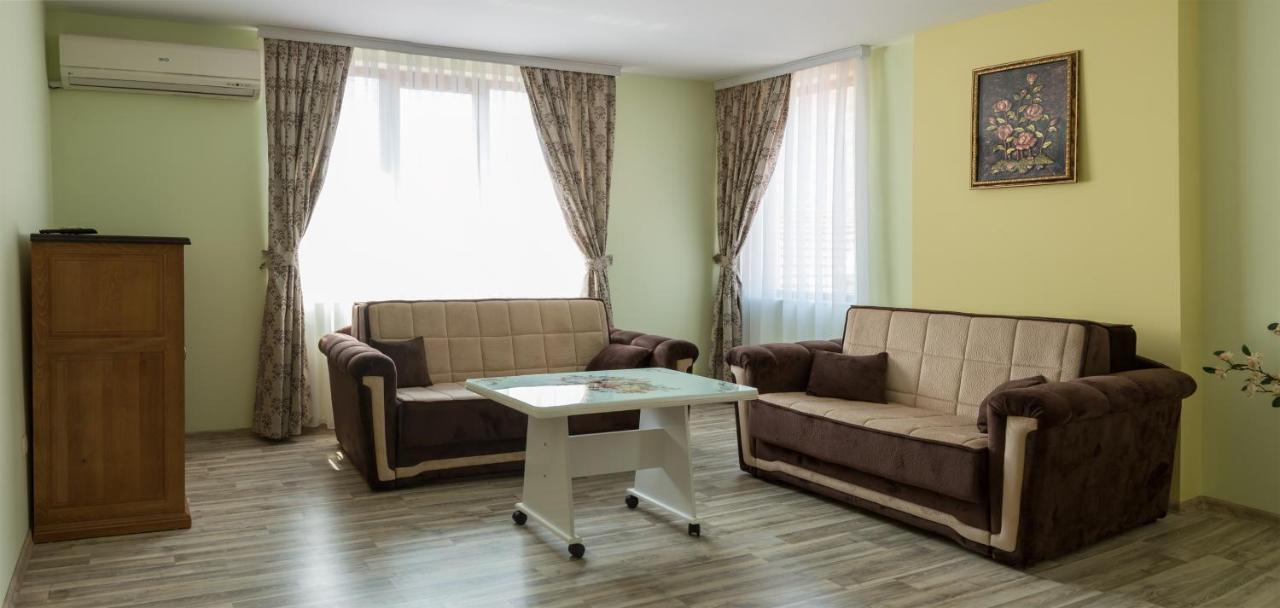 Apartments Nasini By Flat Mаnager Plovdiv Eksteriør billede