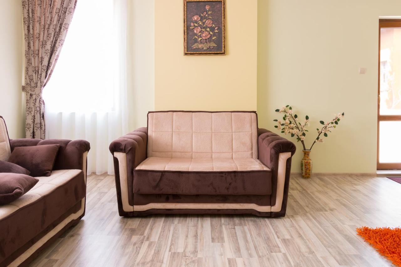 Apartments Nasini By Flat Mаnager Plovdiv Eksteriør billede