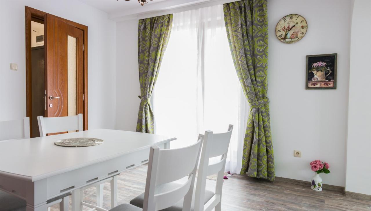 Apartments Nasini By Flat Mаnager Plovdiv Eksteriør billede