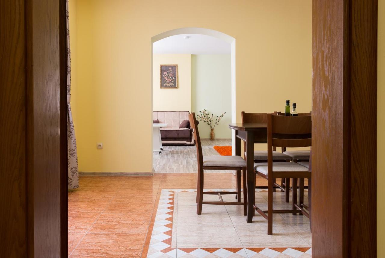 Apartments Nasini By Flat Mаnager Plovdiv Eksteriør billede